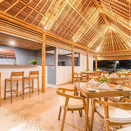 Kubu Gwk Resort Jimbaran  Ngoại thất bức ảnh