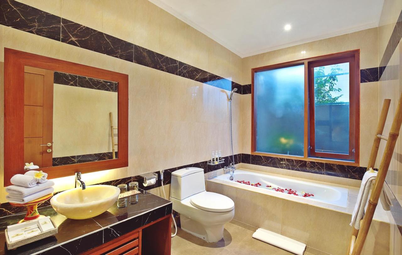 Kubu Gwk Resort Jimbaran  Ngoại thất bức ảnh
